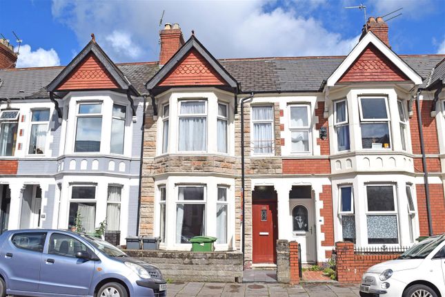 2 bed property, in Australia Road, £360,000