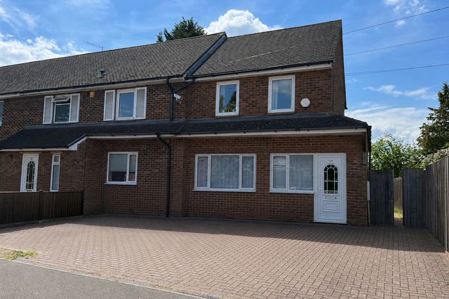 5 bed property, in South Drive, £495,000