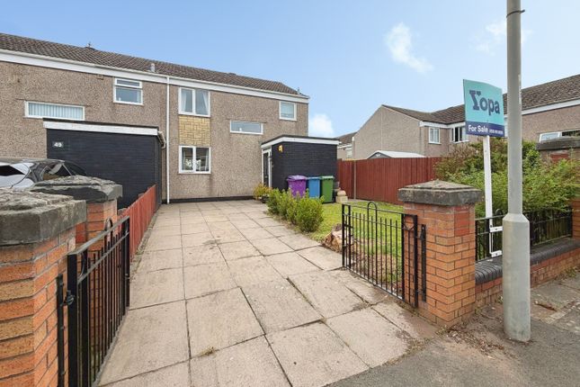 3 bed property, in Sullington Drive, £180,000