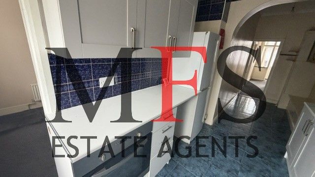 3 bed property, in Balfour Road, £485,000