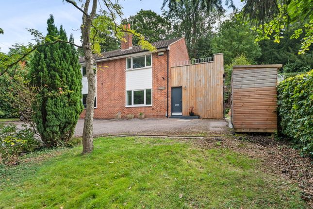 3 bed property, in The Common, £365,000