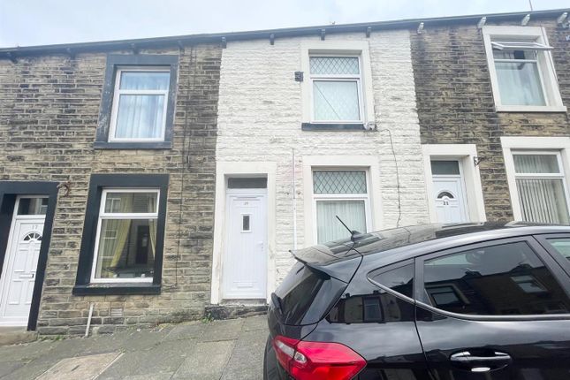 2 bed property, in Beech Street, £92,000