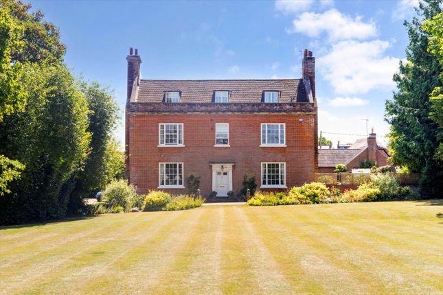 8 bed property, in Hodson Road, £1,500,000