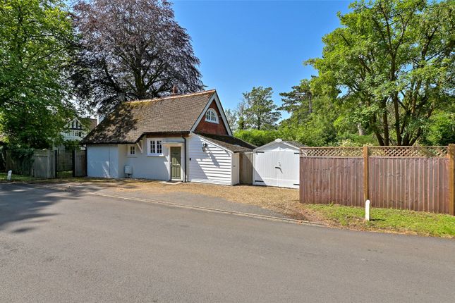 2 bed property, in Lincombe Lane, £650,000