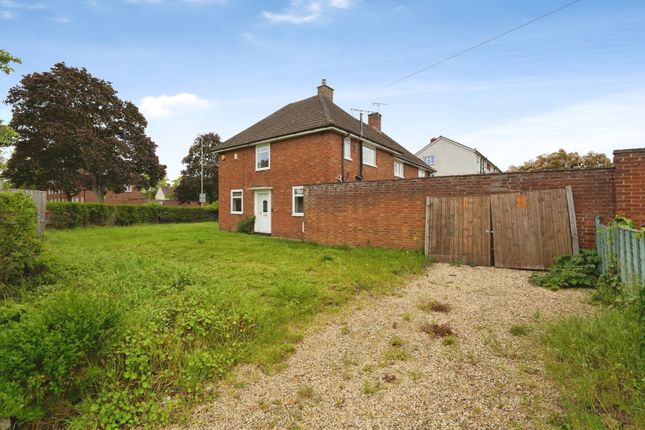 3 bed property, in Dormer Road, £260,000