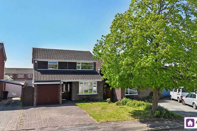 4 bed property, in Wessex Drive, £450,000