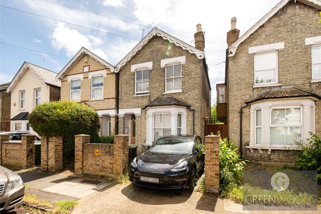 3 bed property, in Richmond Park Road, £1,125,000