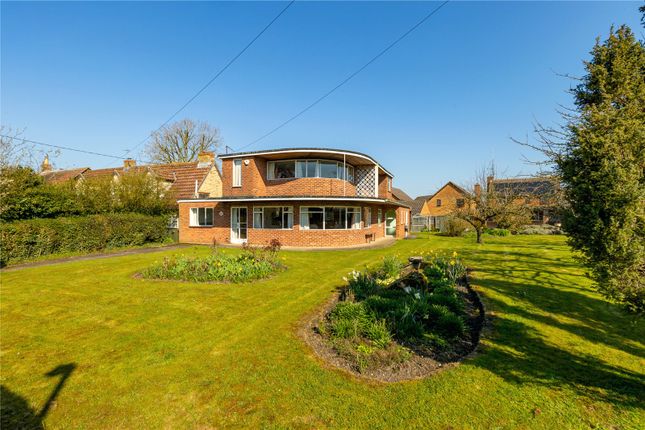 4 bed property, in Burrell Way, £600,000