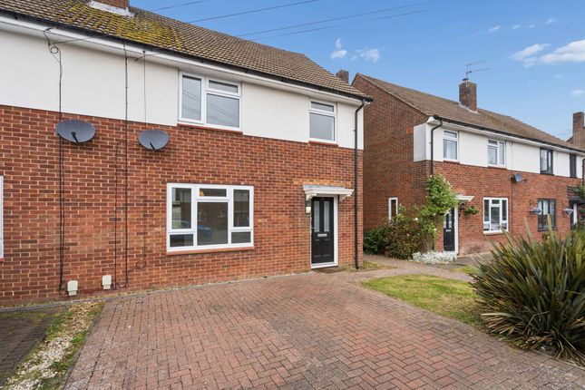 3 bed property, in Woodcock Avenue, £475,000