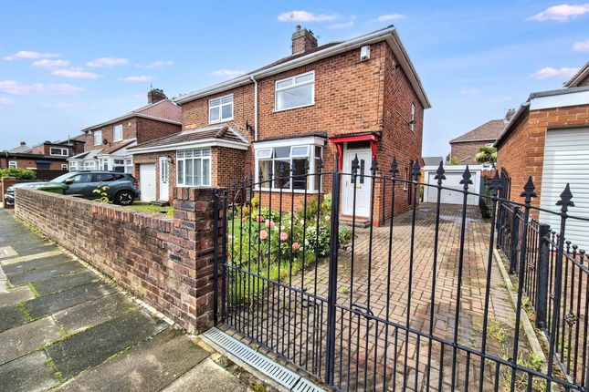 2 bed property, in Lambley Crescent, £159,995