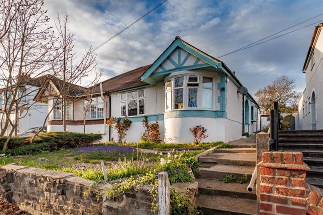 3 bed property, in Chingford Avenue, £675,000