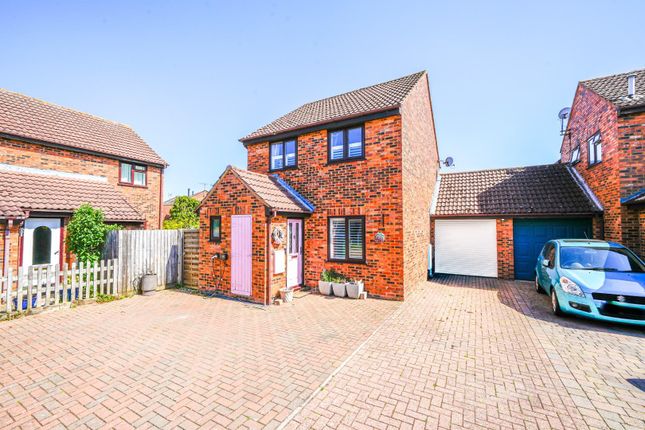 3 bed property, in Nan Aires, £490,000