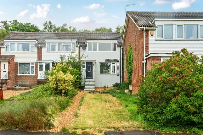 3 bed property, in Cutlers Place, £325,000