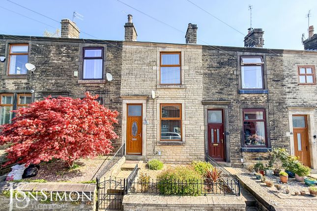 3 bed property, in Cemetery Road, £235,000