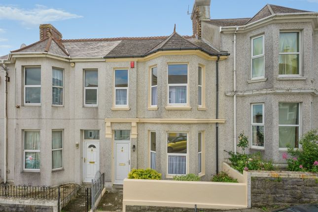 3 bed property, in Lipson Avenue, £225,000