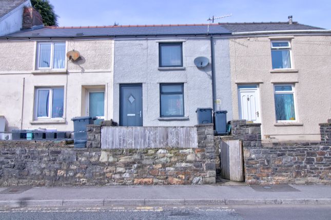 3 bed property, in King Street, £180,000