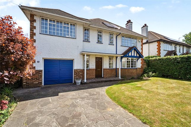 6 bed property, in Mayfield Avenue, £1,200,000