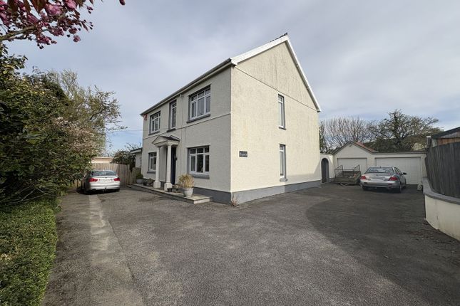 4 bed property, in Tenby Road, £499,950