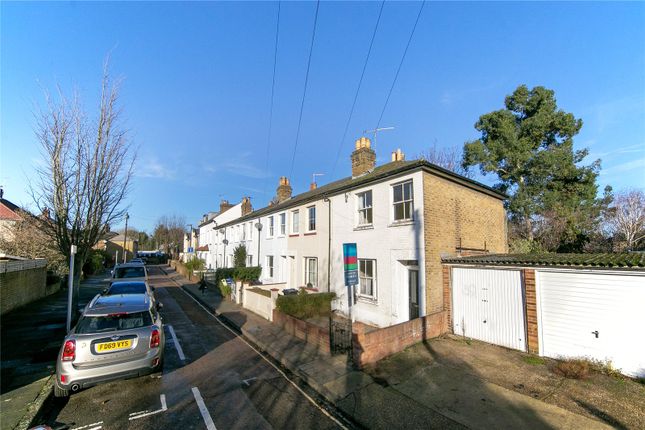 2 bed property, in Beauchamp Road, £750,000