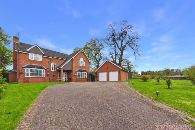 5 bed property, in Chestnut Court, £645,000