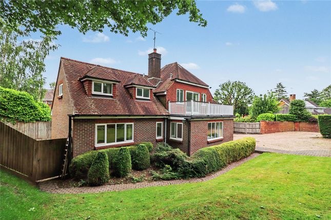 5 bed property, in Lewes Road, £825,000