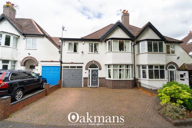 3 bed property, in Oaklands Avenue, £550,000