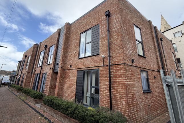 13 bed property, in 1-8 The Hideaway, £1,350,000