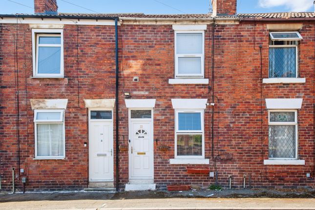 2 bed property, in Upper Clara Street, £85,000