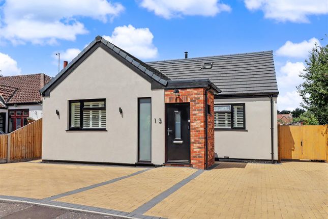 3 bed property, in Blackwell Avenue, £500,000