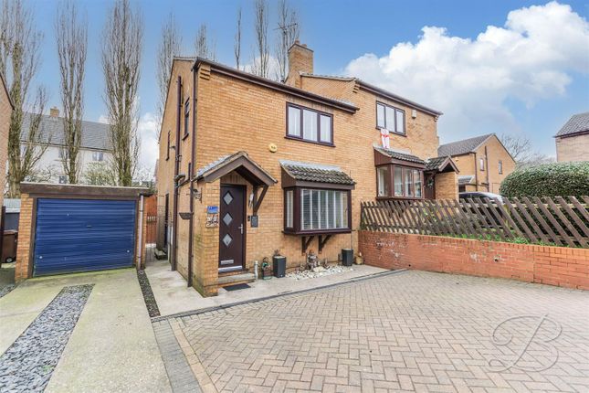 3 bed property, in Andover Road, £190,000