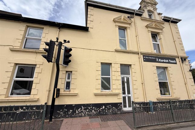 3 bed property, in Y Maes, £99,500