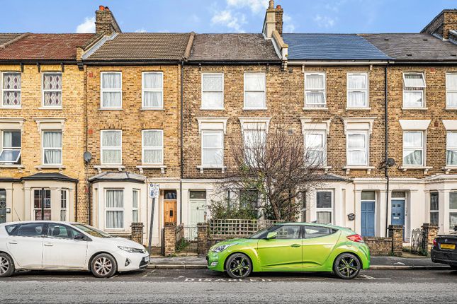 4 bed property, in Church Road, £725,000