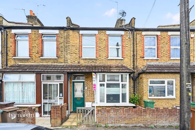 3 bed property, in Sorrento Road, £440,000