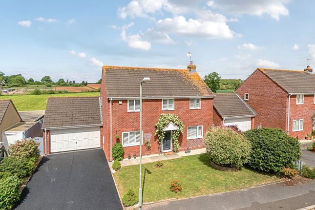 3 bed property, in Rockbeare, £500,000