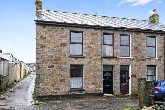 2 bed property, in Carnarthen Road, £160,000
