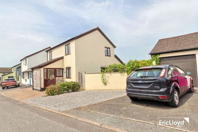 3 bed property, in Alma Road, £335,000