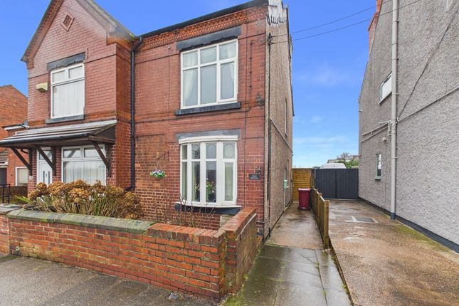 2 bed property, in Alfreton Road, £179,995