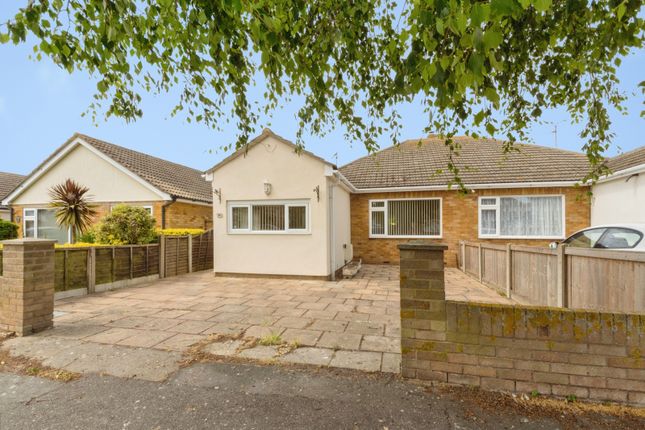 3 bed property, in Chelmsford Road, £280,000