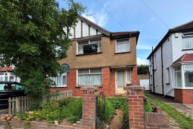 3 bed property, in 101 Welbeck Road, £300,000