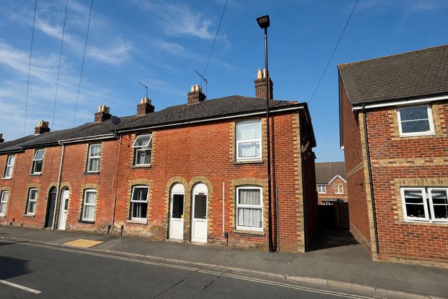 3 bed property, in Hunnyhill, £170,000