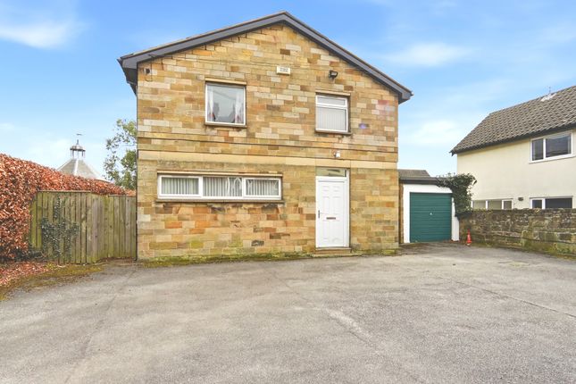 4 bed property, in Church Street, £285,000