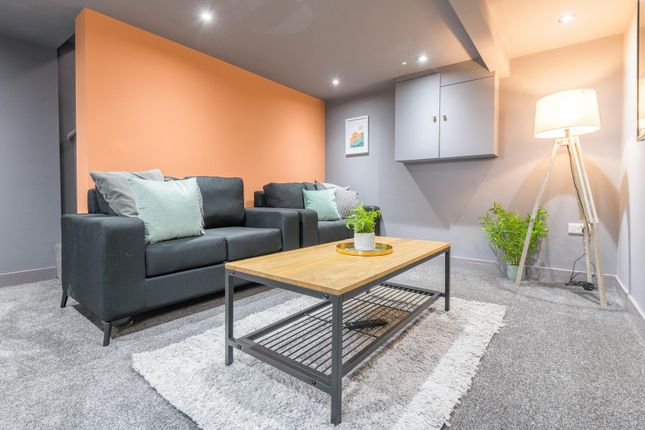 4 bed property, in Granny Avenue, £220,000