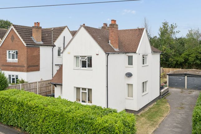 3 bed property, in Laurel Road, £800,000