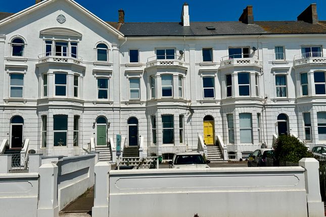 Studio, in 21C Morton Crescent, £385,000
