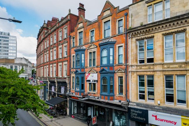 2 bed property, in Wheeler Gate, £250,000
