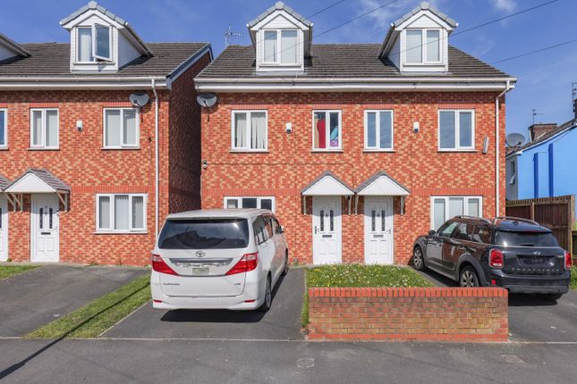 4 bed property, in Leighton Street, £160,000