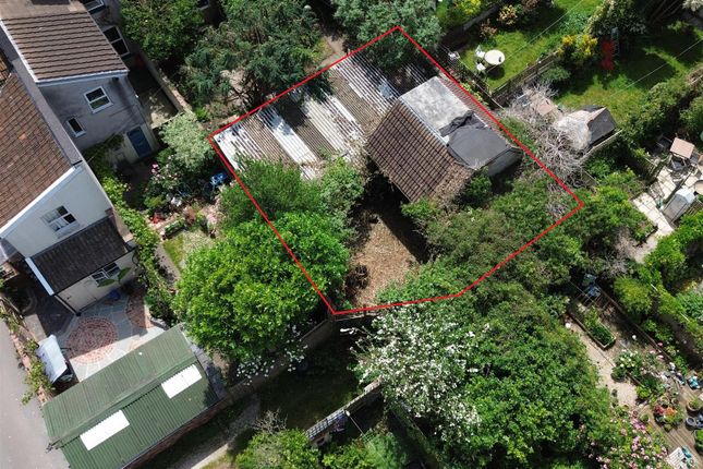 Land, in Fairfield Road, £85,000