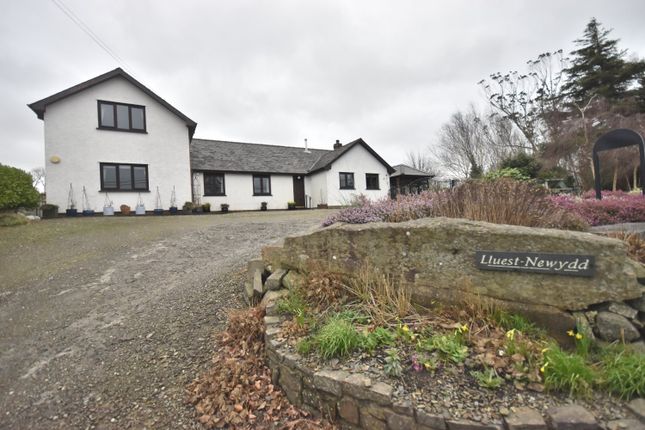 Studio, in Talgarreg, £660,000