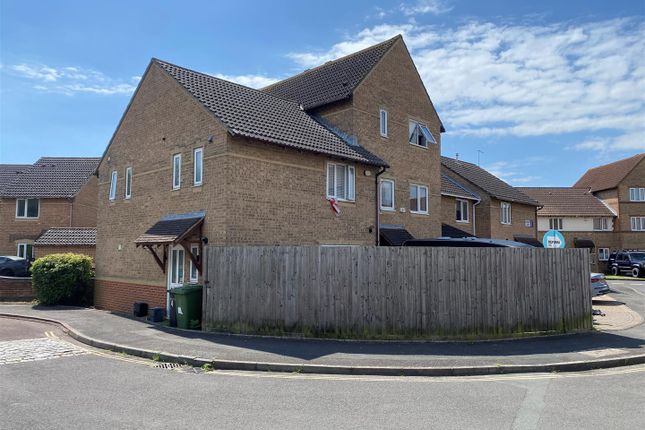 1 bed property, in Blakesley Lane, £209,995