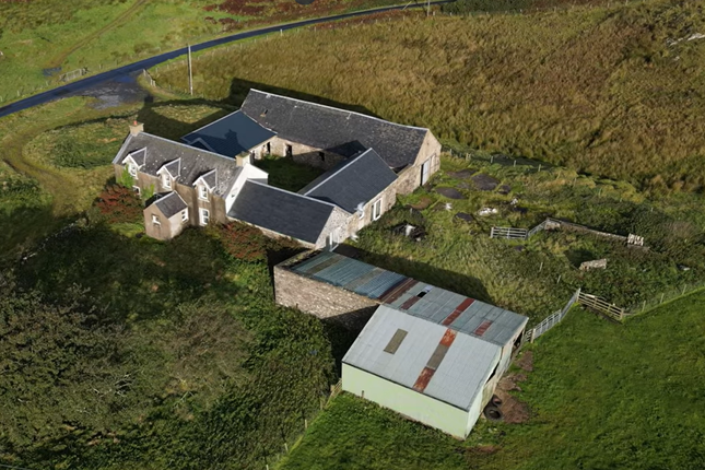 3 bed property, in Torrabus Farmhouse, £295,000